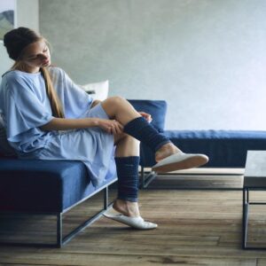 Giá vớ y khoa áp lực bao nhiêu tiền--gian-tinh-mach-dau-moi-chan